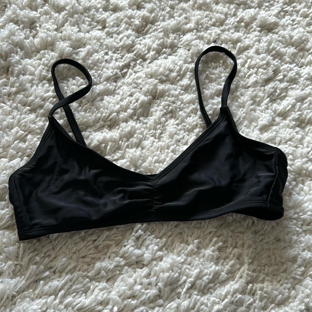 Black bikini top